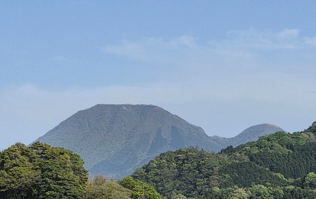 三瓶山