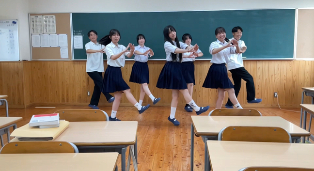 校歌ダンス7
